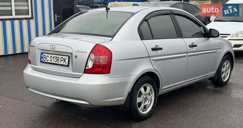 Седан Hyundai Accent 2008 в Львове