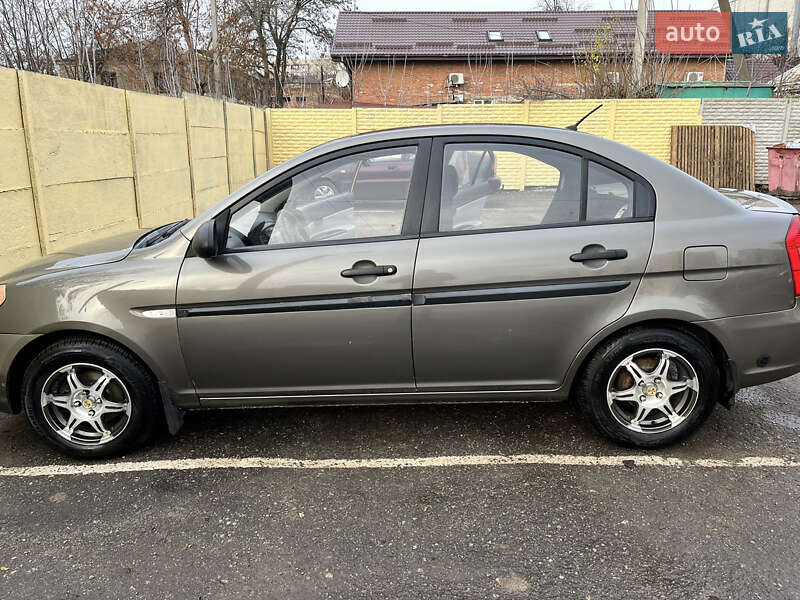 Седан Hyundai Accent 2008 в Харькове