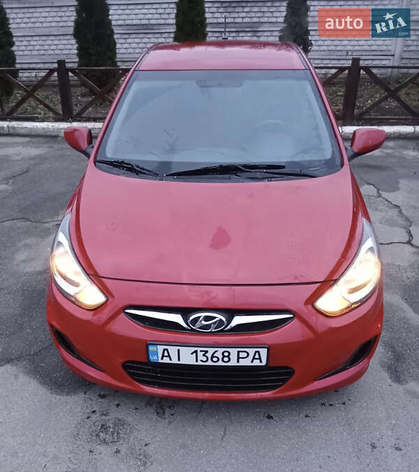 Хэтчбек Hyundai Accent 2012 в Житомире