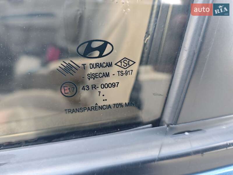 Седан Hyundai Accent 2008 в Харкові