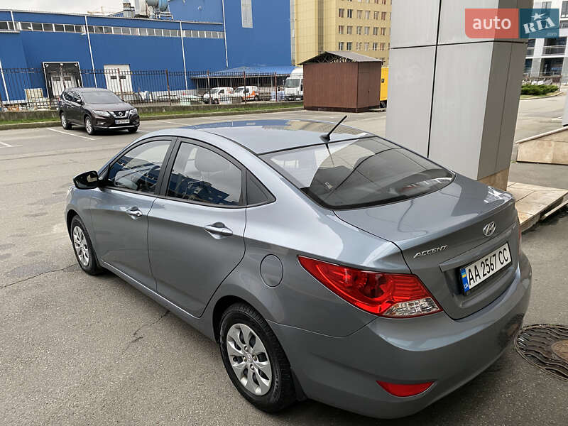 Седан Hyundai Accent 2019 в Києві