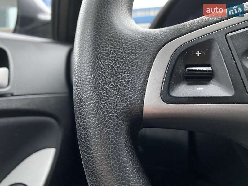 Седан Hyundai Accent 2019 в Києві