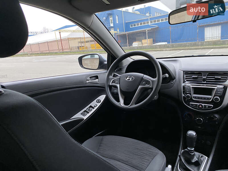 Седан Hyundai Accent 2019 в Києві
