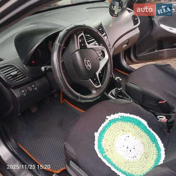 Седан Hyundai Accent 2011 в Одессе