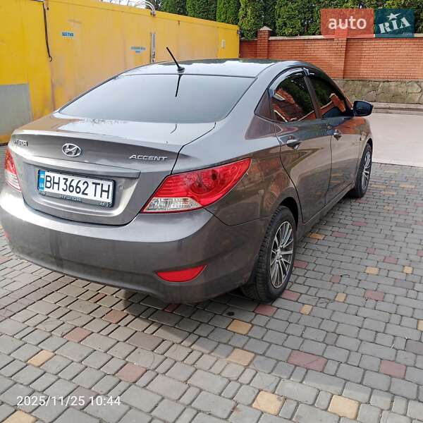 Седан Hyundai Accent 2011 в Одессе