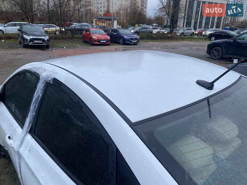 Седан Hyundai Accent 2016 в Києві