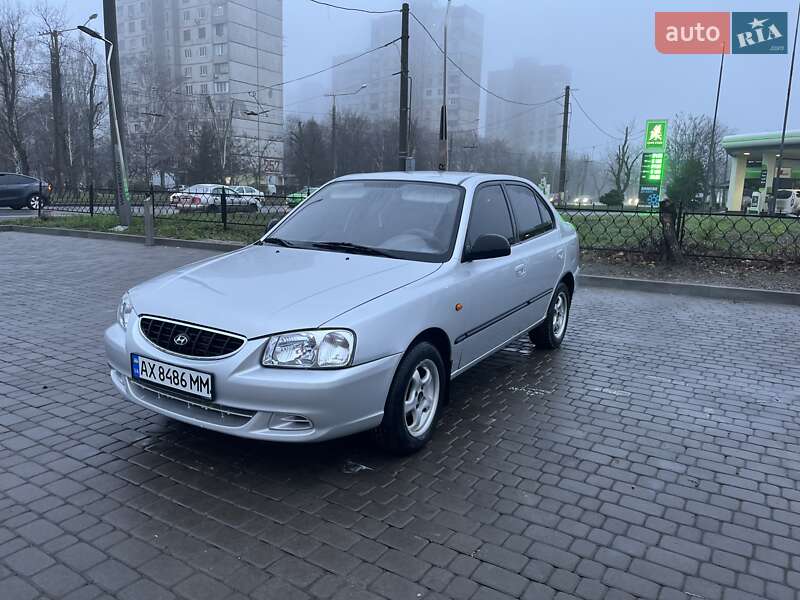 Седан Hyundai Accent 2002 в Харкові