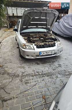 Седан Hyundai Accent 2001 в Черкассах