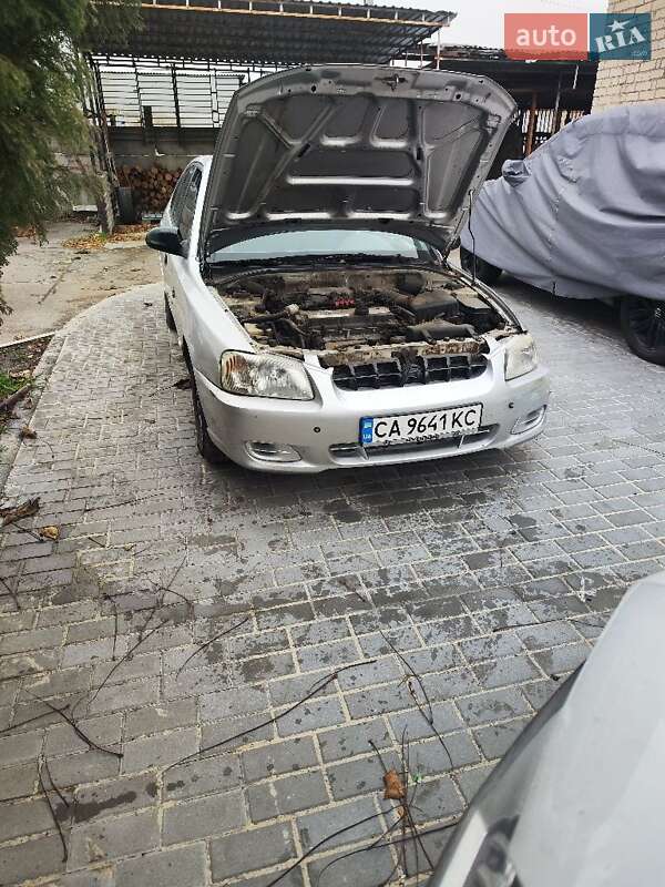 Hyundai Accent 2001 Hyundai Accent 2001