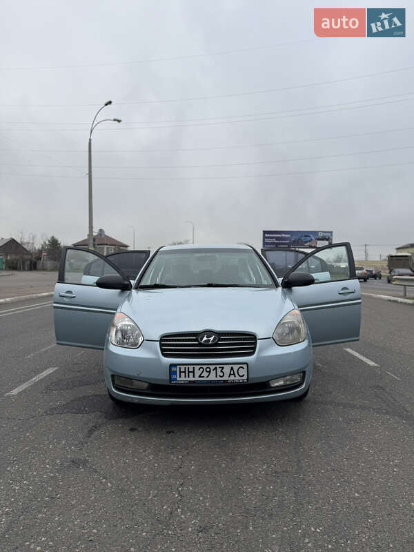 Седан Hyundai Accent 2008 в Одессе