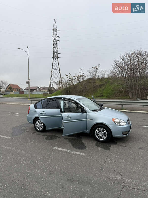 Седан Hyundai Accent 2008 в Одессе