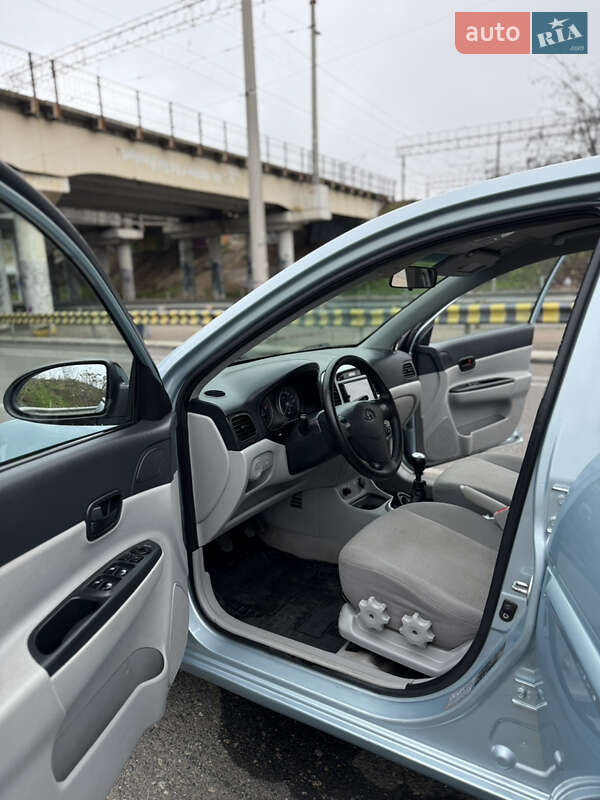 Седан Hyundai Accent 2008 в Одессе