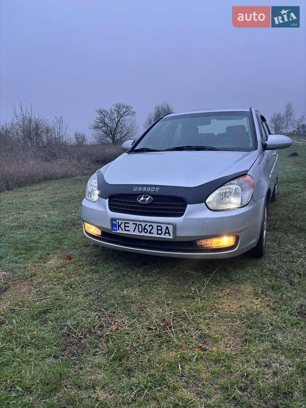 Hyundai Accent 2008