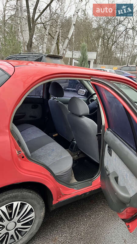 Ліфтбек Hyundai Accent 1995 в Новомосковську фото 9 Ліфтбек Hyundai Accent 1995 в Новомосковську