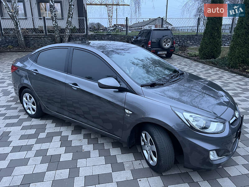 Седан Hyundai Accent 2011 в Ніжині фото 17 Седан Hyundai Accent 2011 в Ніжині