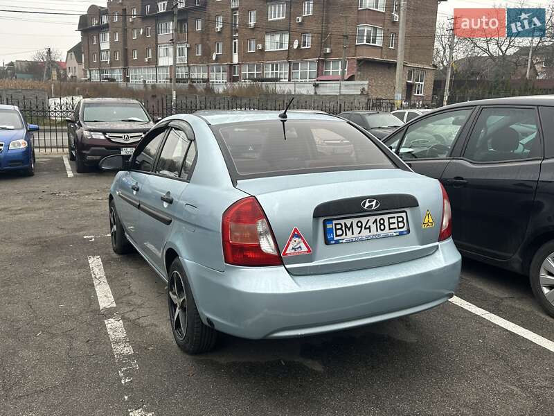 Седан Hyundai Accent 2009 в Киеве