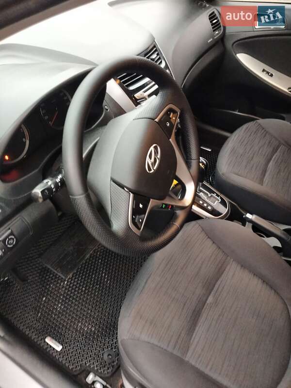 Седан Hyundai Accent 2015 в Запорожье фото 9 Седан Hyundai Accent 2015 в Запорожье