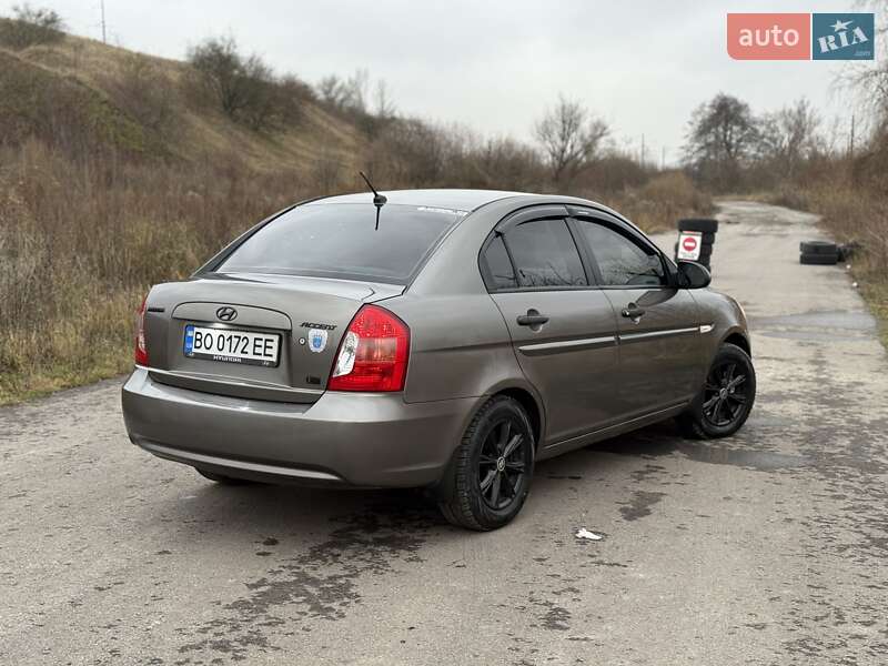Седан Hyundai Accent 2008 в Тернополі