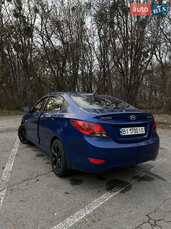Седан Hyundai Accent 2013 в Полтаве