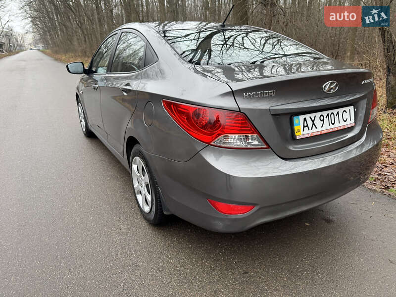 Седан Hyundai Accent 2011 в Харькове