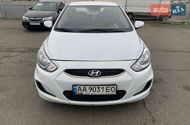 Седан Hyundai Accent 2019 в Києві