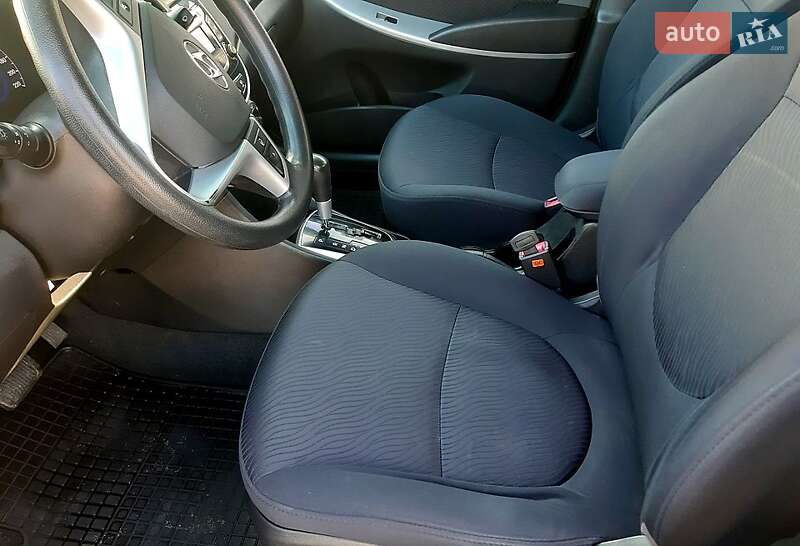 Седан Hyundai Accent 2012 в Харькове