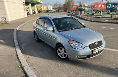 Седан Hyundai Accent 2007 в Киеве
