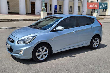 Хэтчбек Hyundai Accent 2012 в Желтых Водах