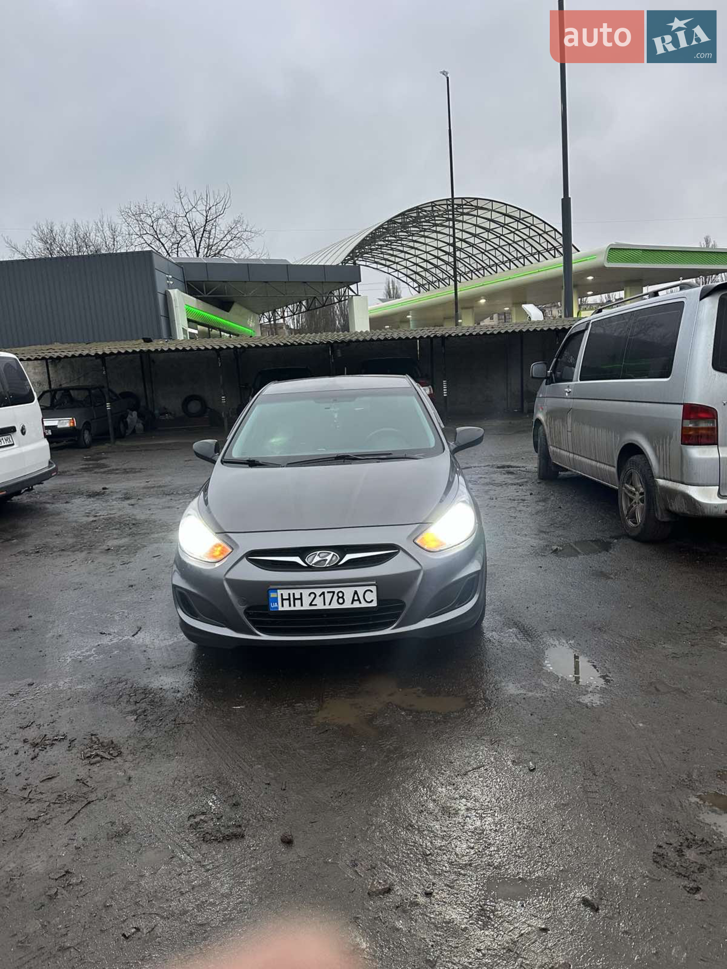 2011 Hyundai Accent - мініатюра 3