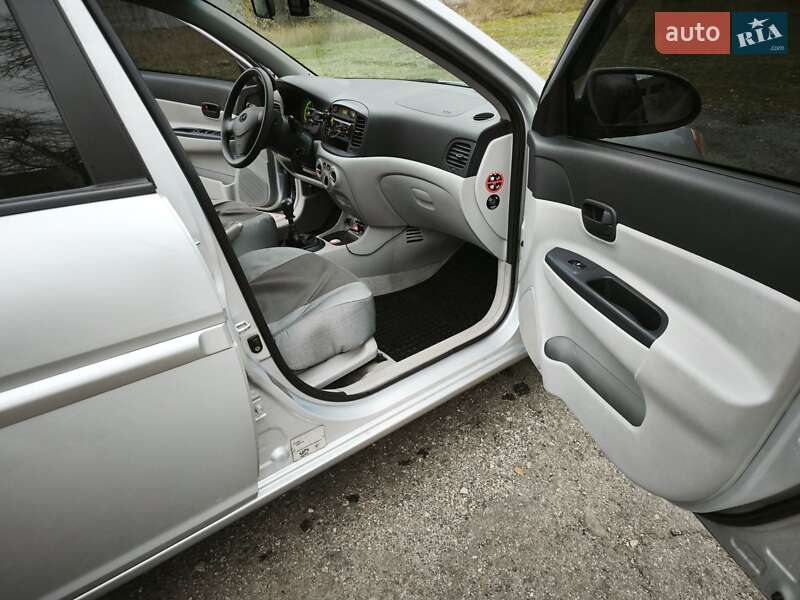 Седан Hyundai Accent 2008 в Днепре фото 31 Седан Hyundai Accent 2008 в Днепре