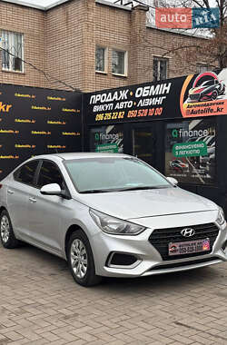 Седан Hyundai Accent 2018 в Кривом Роге