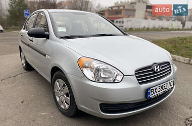 Седан Hyundai Accent 2009 в Хмельницькому