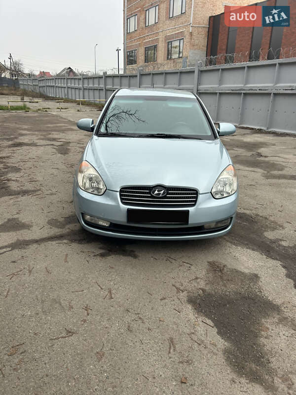 Hyundai Accent 2008