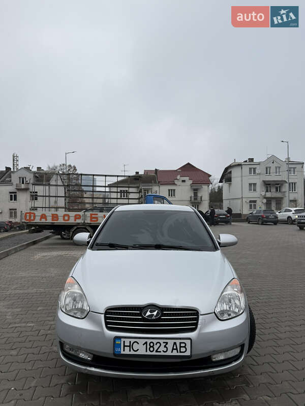 Hyundai Accent 2008