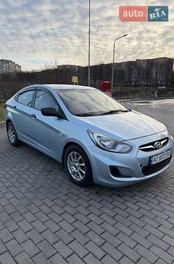 Хетчбек Hyundai Accent 2012 в Рівному