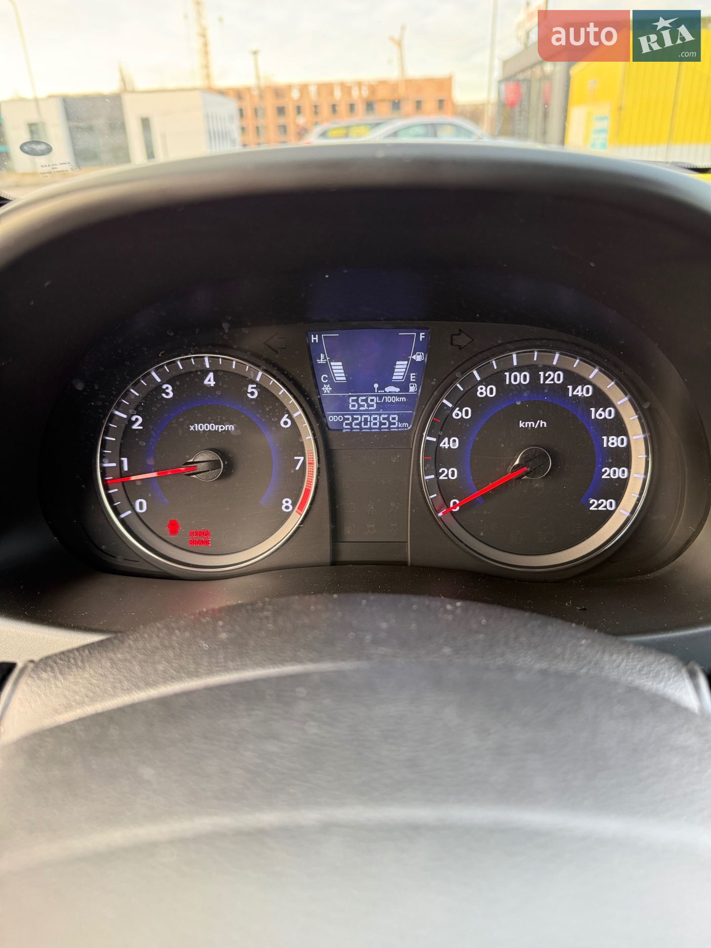 2012 Hyundai Accent - мініатюра 11
