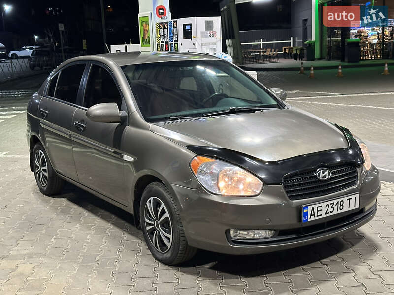 Hyundai Accent 2008