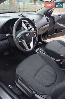 Седан Hyundai Accent 2012 в Ужгороді