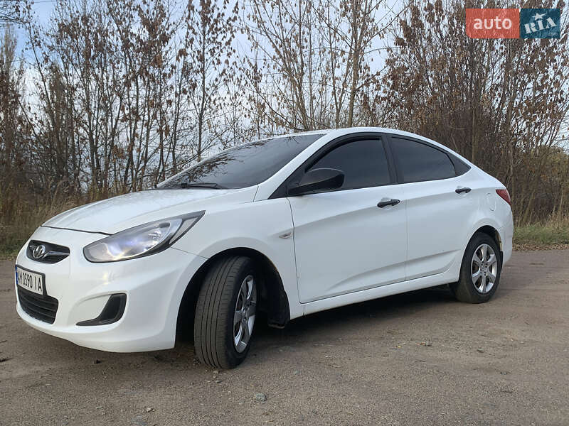 Седан Hyundai Accent 2013 в Радомышле фото 29 Седан Hyundai Accent 2013 в Радомышле