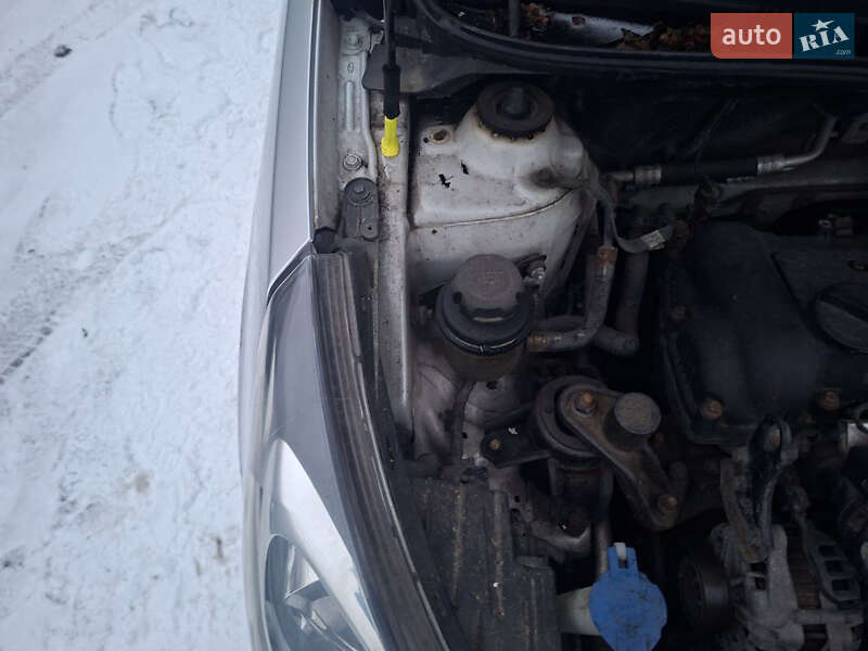 Седан Hyundai Accent 2012 в Києві фото 16 Седан Hyundai Accent 2012 в Києві