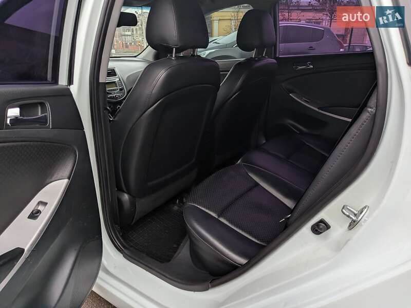 Хэтчбек Hyundai Accent 2012 в Харькове фото 12 Хэтчбек Hyundai Accent 2012 в Харькове