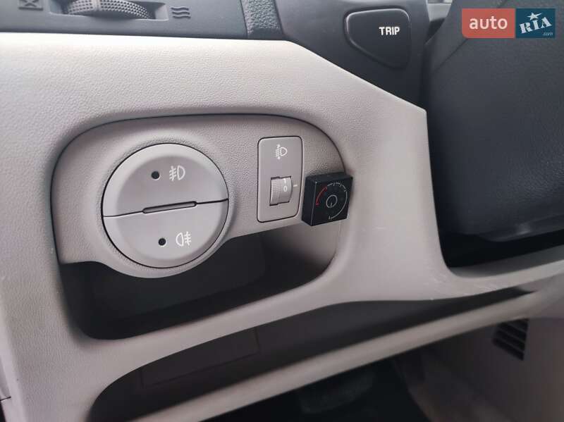 Седан Hyundai Accent 2008 в Днепре фото 30 Седан Hyundai Accent 2008 в Днепре