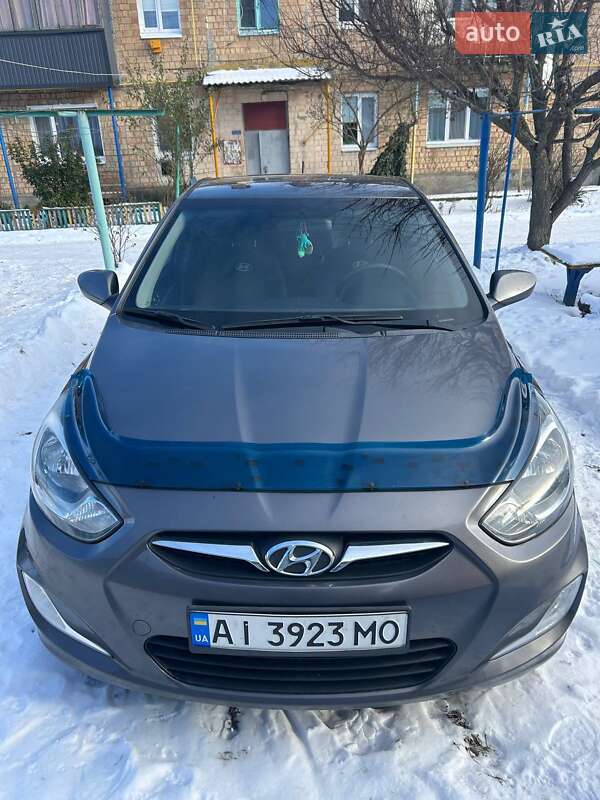Седан Hyundai Accent 2011 в Яготині фото 4 Седан Hyundai Accent 2011 в Яготині