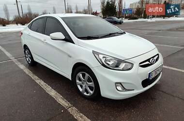 Седан Hyundai Accent 2012 в Кременчуге
