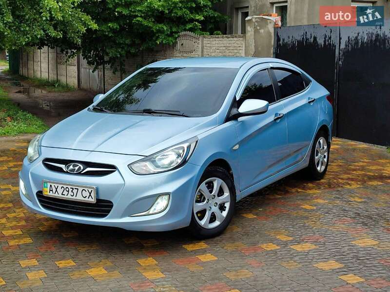 Седан Hyundai Accent 2012 в Харкові