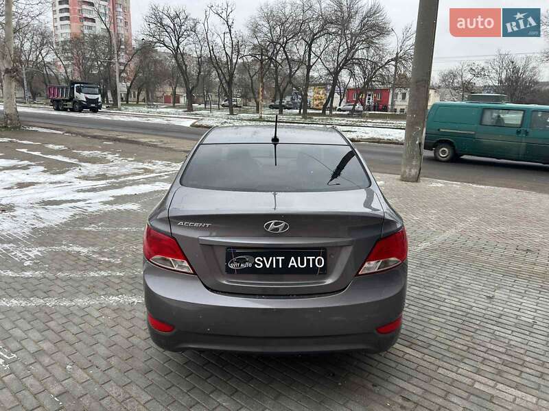 Седан Hyundai Accent 2016 в Николаеве