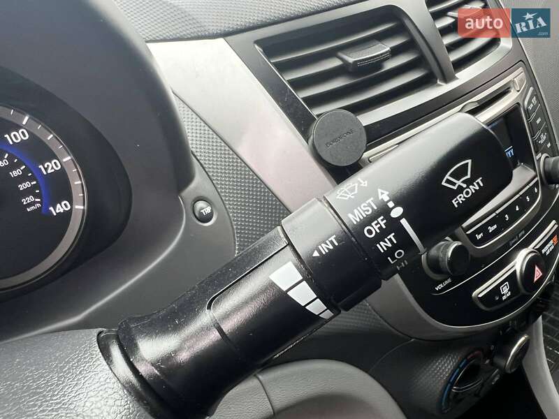 Седан Hyundai Accent 2016 в Николаеве
