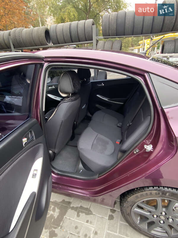 Седан Hyundai Accent 2011 в Запорожье