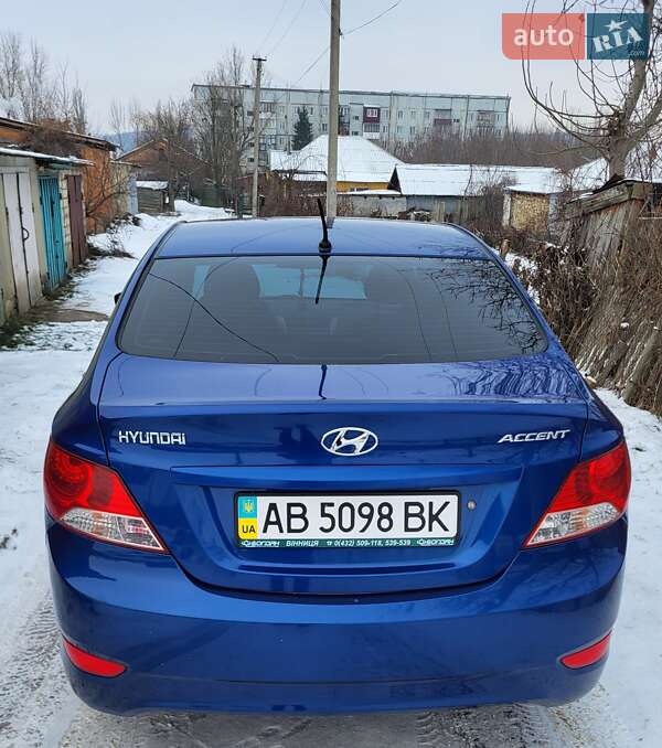 Седан Hyundai Accent 2011 в Ананьеве фото 18 Седан Hyundai Accent 2011 в Ананьеве