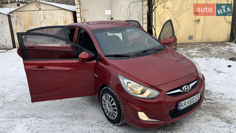 Седан Hyundai Accent 2011 в Одессе